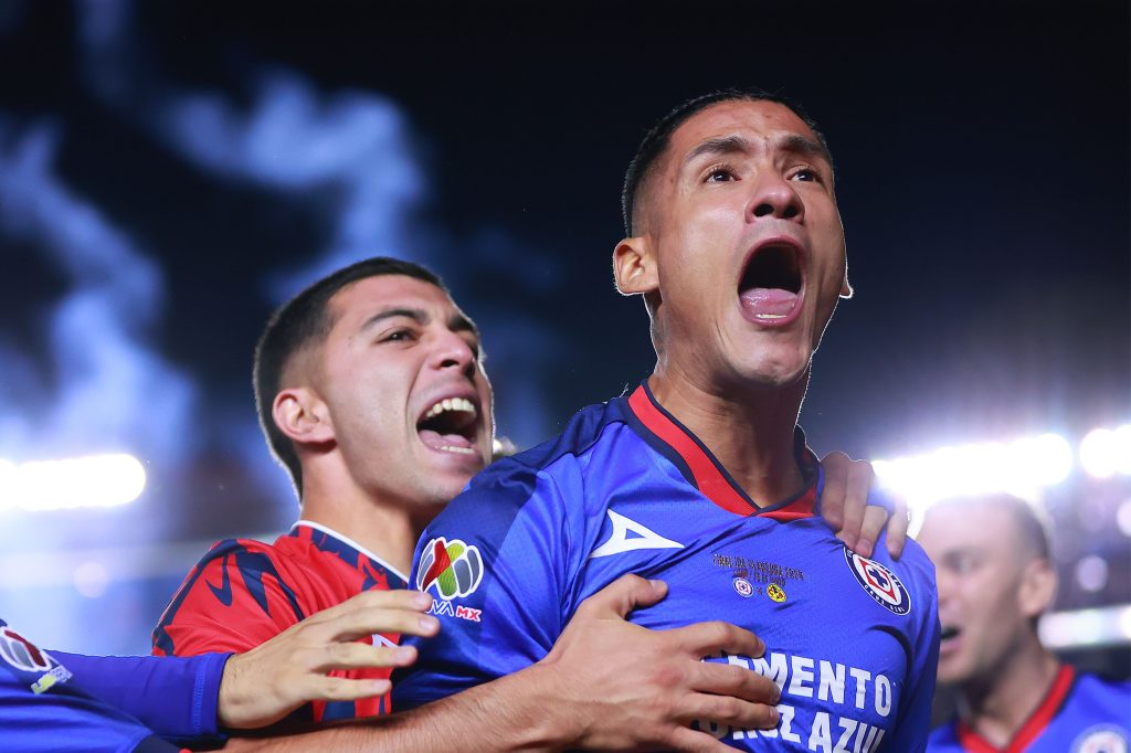 Uriel Antuna se ha convertido en el hombre gol de La Máquina. (Foto: Imago7)