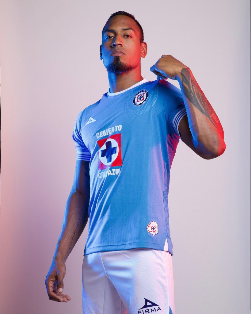 Cruz Azul volverá al short blanco y la camiseta azul con Pirma. (Foto: Cruz Azul)